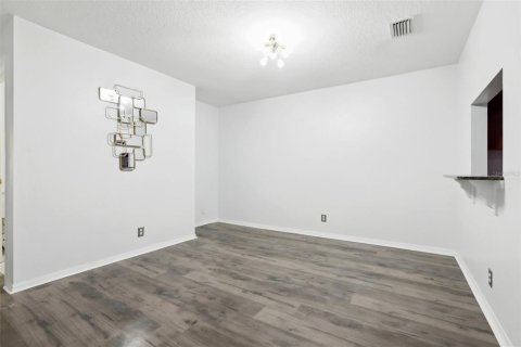 Townhouse in Tampa, Florida 2 bedrooms, 156.08 sq.m. № 1347170 - photo 7