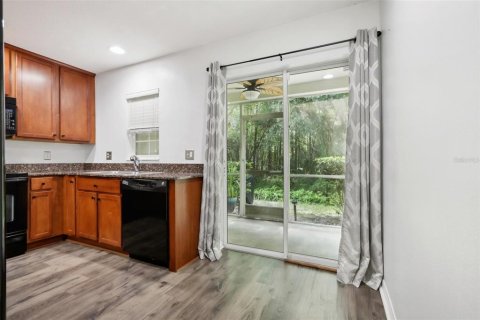 Adosado en venta en Tampa, Florida, 2 dormitorios, 156.08 m2 № 1347170 - foto 12