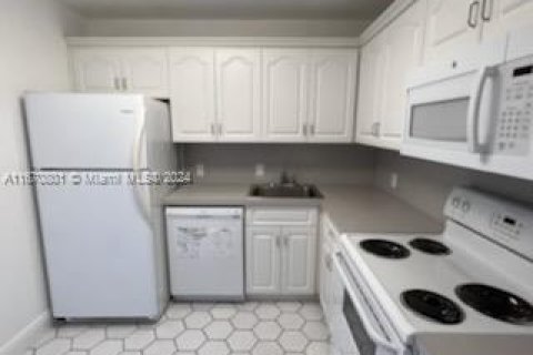 Casa en venta en Aventura, Florida, 1 dormitorio, 68.84 m2 № 1389966 - foto 29