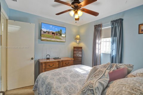 Villa ou maison à vendre à West Park, Floride: 3 chambres, 121.7 m2 № 1154953 - photo 25