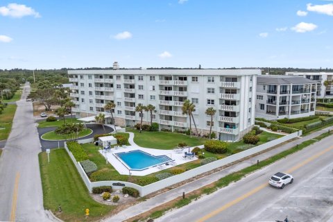 Condo in Vero Beach, Florida, 2 bedrooms  № 1182528 - photo 4