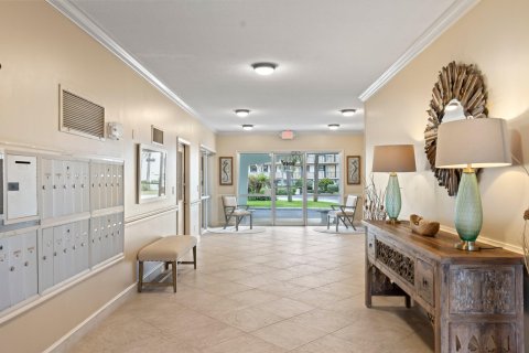 Condo in Vero Beach, Florida, 2 bedrooms  № 1182528 - photo 15