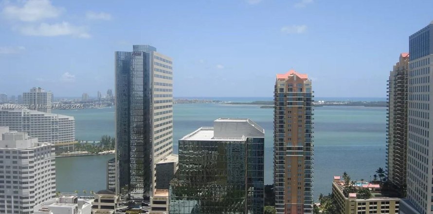 Condo in Miami, Florida, 1 bedroom  № 1394293