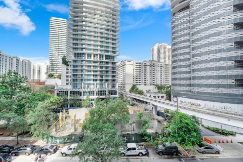 Condominio en venta en Miami, Florida, 1 dormitorio, 92.9 m2 № 1362236 - foto 22