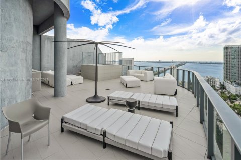 Condo in Miami, Florida, 3 bedrooms  № 1394338 - photo 25