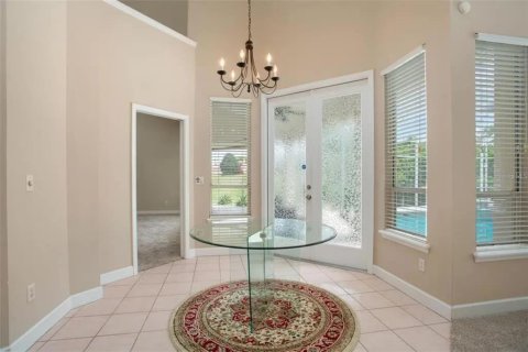 House in Orlando, Florida 5 bedrooms, 332.03 sq.m. № 1373716 - photo 10