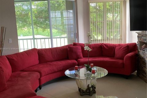 Condo in Lake Worth, Florida, 3 bedrooms  № 1271498 - photo 18