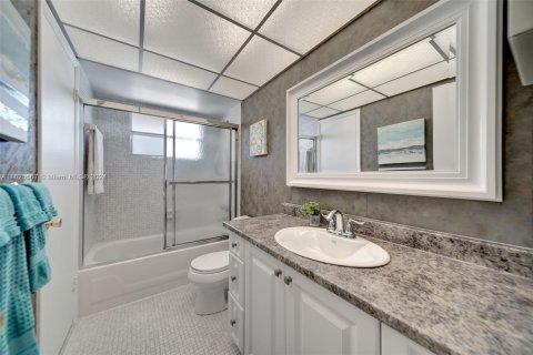 Copropriété à vendre à Lauderhill, Floride: 1 chambre, 63.17 m2 № 1282359 - photo 18