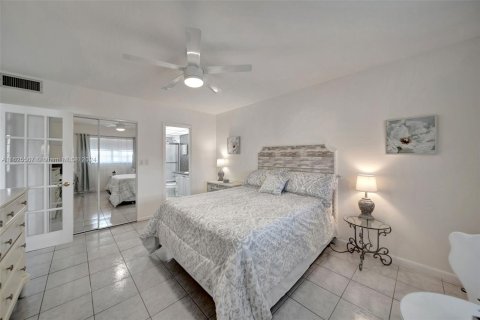 Copropriété à vendre à Lauderhill, Floride: 1 chambre, 63.17 m2 № 1282359 - photo 15