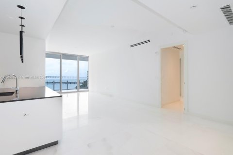 Condo in Miami, Florida, 2 bedrooms  № 1348438 - photo 8