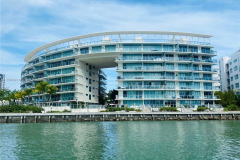 Condominio en venta en Miami Beach, Florida, 3 dormitorios, 142.88 m2 № 1332493 - foto 19