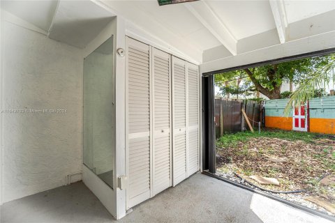 Casa en venta en Lauderhill, Florida, 3 dormitorios, 107.58 m2 № 1332544 - foto 27