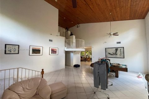Villa ou maison à vendre à Homestead, Floride: 5 chambres, 444.35 m2 № 641318 - photo 6