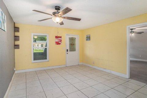 Villa ou maison à vendre à Tampa, Floride: 4 chambres, 221.57 m2 № 1344359 - photo 6