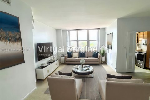 Copropriété à vendre à Miami Beach, Floride: 1 chambre, 73.39 m2 № 1222181 - photo 2