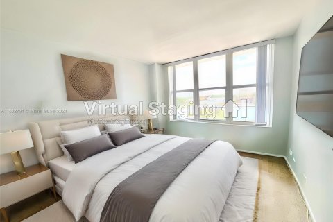 Condominio en venta en Miami Beach, Florida, 1 dormitorio, 73.39 m2 № 1222181 - foto 8