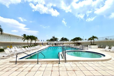 Copropriété à vendre à Miami Beach, Floride: 1 chambre, 73.39 m2 № 1222181 - photo 14