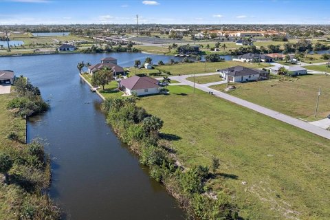 Terreno en venta en Cape Coral, Florida № 1419150 - foto 24