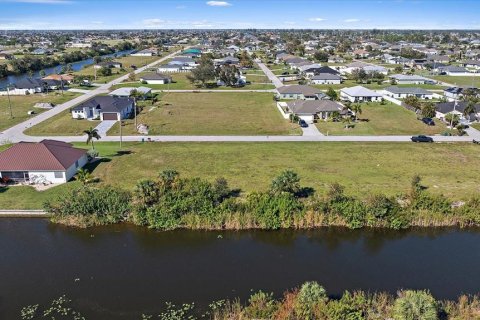 Terreno en venta en Cape Coral, Florida № 1419150 - foto 23