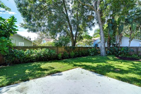 House in Tampa, Florida 2 bedrooms, 106.09 sq.m. № 1419189 - photo 21