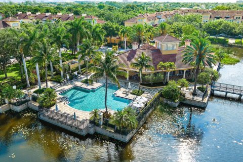 Touwnhouse à vendre à Palm Beach Gardens, Floride: 2 chambres, 194.72 m2 № 1216045 - photo 7