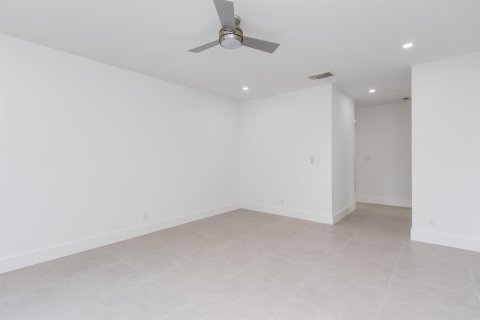 Condo in Boca Raton, Florida, 3 bedrooms  № 1186427 - photo 17