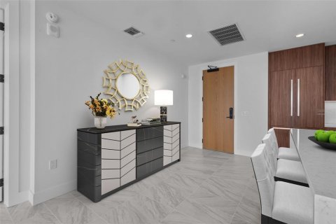 Condominio en venta en Saint Petersburg, Florida, 2 dormitorios, 162.86 m2 № 1382379 - foto 12