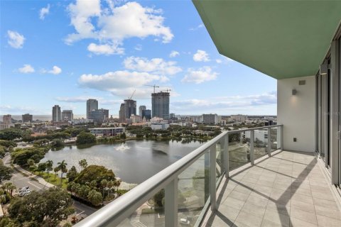 Condominio en venta en Saint Petersburg, Florida, 2 dormitorios, 162.86 m2 № 1382379 - foto 22