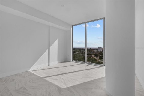 Condominio en venta en Saint Petersburg, Florida, 2 dormitorios, 162.86 m2 № 1382379 - foto 29