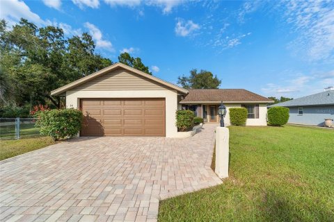 Casa en venta en Ocala, Florida, 3 dormitorios, 164.99 m2 № 1421079 - foto 1