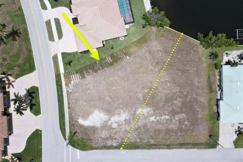 Terreno en venta en Punta Gorda, Florida № 644900 - foto 4