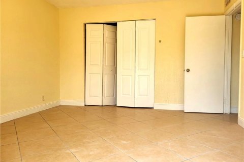 Copropriété à vendre à Coral Springs, Floride: 2 chambres, 69.86 m2 № 1160296 - photo 5