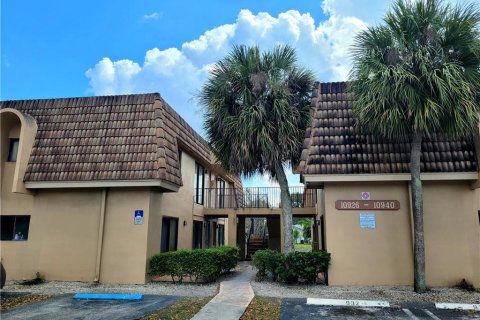 Condo in Coral Springs, Florida, 2 bedrooms  № 1160296 - photo 10