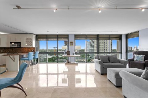 Condominio en venta en Tampa, Florida, 2 dormitorios, 158.12 m2 № 1336172 - foto 4