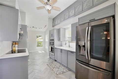 Casa en venta en Orlando, Florida, 3 dormitorios, 151.06 m2 № 1382904 - foto 8