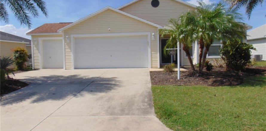 Casa en The Villages, Florida 3 dormitorios, 139.45 m2 № 1382932