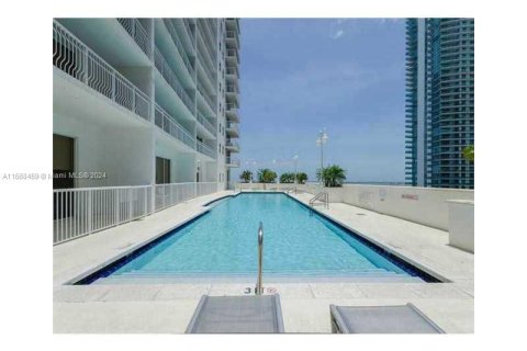 Condominio en venta en Miami, Florida, 1 dormitorio, 77.67 m2 № 1117463 - foto 26