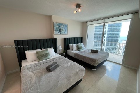 Condominio en venta en Miami, Florida, 1 dormitorio, 77.67 m2 № 1117463 - foto 15