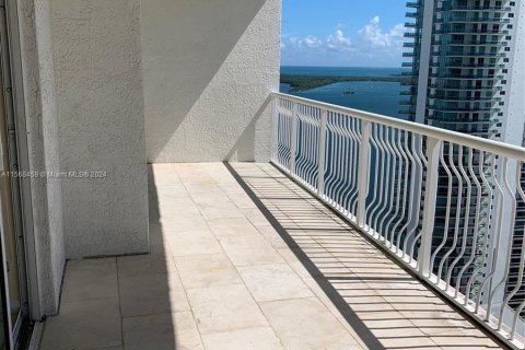Condominio en venta en Miami, Florida, 1 dormitorio, 77.67 m2 № 1117463 - foto 6