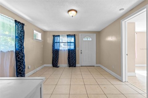 Casa en venta en DeLand, Florida, 3 dormitorios, 71.35 m2 № 1256800 - foto 4