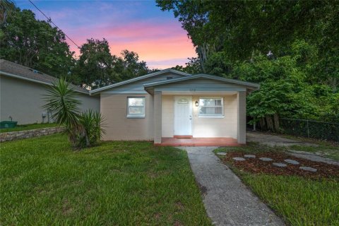 Villa ou maison à vendre à DeLand, Floride: 3 chambres, 71.35 m2 № 1256800 - photo 1