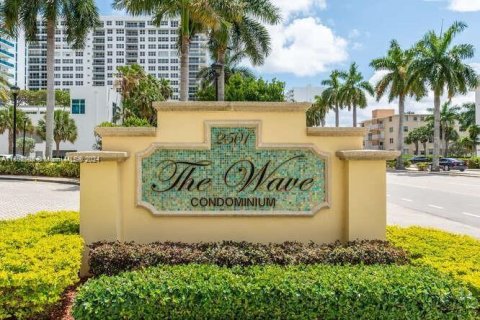 Copropriété à vendre à Hollywood, Floride: 44.78 m2 № 1206561 - photo 1