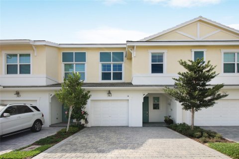 Townhouse in Deerfield Beach, Florida 3 bedrooms, 184.6 sq.m. № 1146573 - photo 30