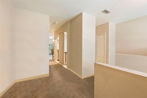 Townhouse in Fish Hawk, Florida 2 bedrooms, 128.48 sq.m. № 1297851 - photo 7