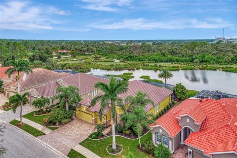 Villa ou maison à vendre à North Port, Floride: 3 chambres, 239.13 m2 № 729266 - photo 6