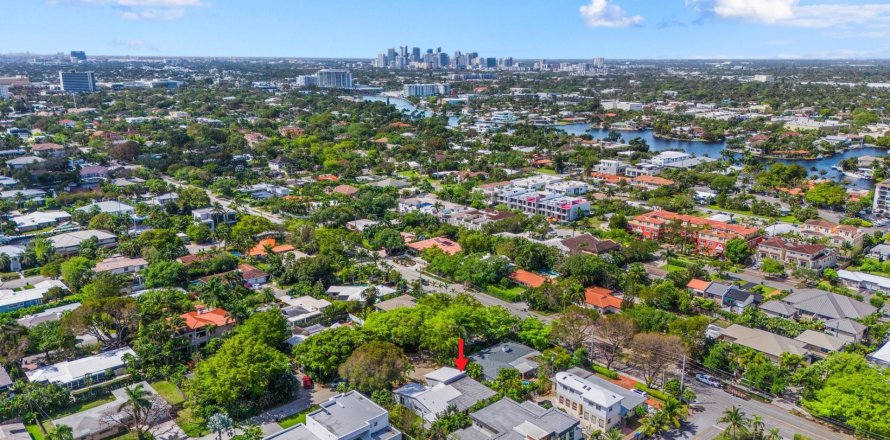 Villa ou maison à Fort Lauderdale, Floride 4 chambres, 237.92 m2 № 1094026