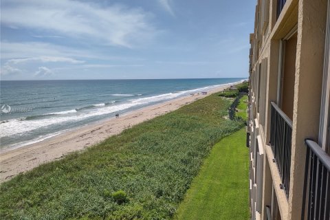 Condominio en alquiler en Jensen Beach, Florida, 2 dormitorios, 107.21 m2 № 25928 - foto 3