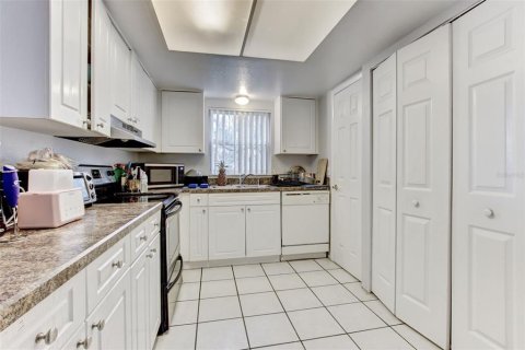Condominio en venta en Orlando, Florida, 2 dormitorios, 84.08 m2 № 1212401 - foto 8
