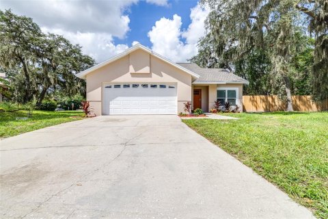 Villa ou maison à vendre à Tampa, Floride: 3 chambres, 150.78 m2 № 1349810 - photo 2