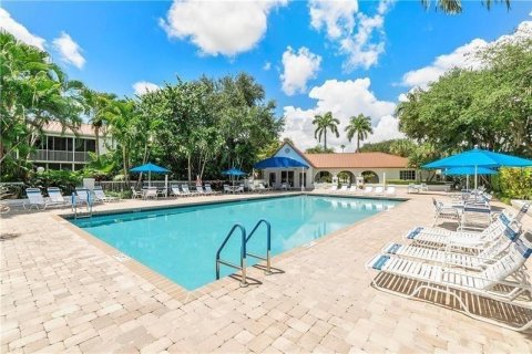 Condominio en venta en Pompano Beach, Florida, 3 dormitorios, 139.35 m2 № 970628 - foto 3